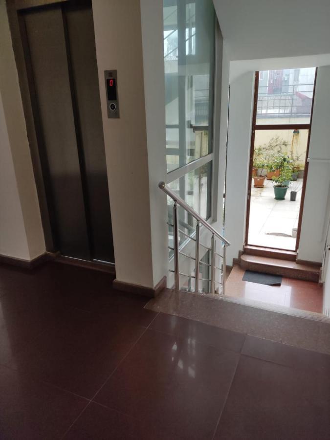 Tavdadebuli Apartment Batumi Luaran gambar